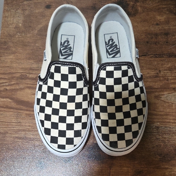 Vans Checkerboard Slip-On Sneakers in Black and White - Picture 2 of 7